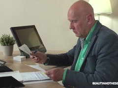 Grosser schwanz, Blasen, Schmutzig, Grossvater, Hardcore, Hd, Muschi, Eng