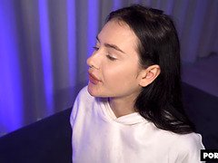 18 ans, En levrette, Extrême, Hd, Orgasme, Petite femme, Rugueux, Nénés