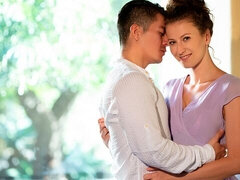 Gros cul, Grosse bite, Sucer une bite, Énorme, Masturbation, Cheveux courts, Maigrichonne, Adolescente