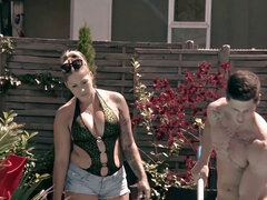 69, 手コキする, なめる, アウトドア, オマンコ, スペルマ, タトゥー