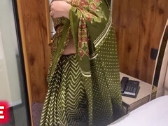 Gros seins, Tromperie, Conversation vulgaire, Indienne, Mature, Mère que j'aimerais baiser, Seins naturels, Mamelons