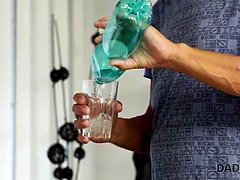 Чешки, Папочка, Хд, Лизание, Зрелые, Бассейн, Сыновья, Молоденькие