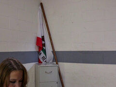 Dominatie, Vingeren, Vuisten, Gapende, Lesbisch, Kut duiken, Ruw, Tatoeage