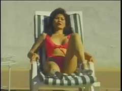 アジア人, 小人, 淫乱熟女