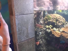 Enthousiasteling, Blond, Hd, Naakt, Buiten, Gezichtspunt, Geschoren, Tieten likken