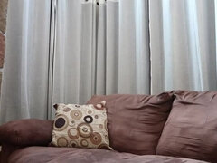 Grosse titten, Sporthalle, Hd, Milf, Mutti, Muskel, Pov, Tätowierung