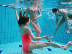 Grosse titten, Braunhaarige, Tschechisch, Hd, Nackt, Pool, Jungendliche (18+), Unter wasser