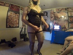 Enthousiasteling, Travestiet, Hakken, Ondergoed, Masturbatie, Shemale, Bekijker