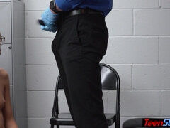 18 ans, Grosse bite, Blonde, Queue, Lunettes, Petite femme, Réalité, Uniforme