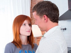 Grote lul, Pijpbeurt, Hondjeshouding, Natuurlijke tieten, Geschoren, Kort haar, Tiener, Tieten likken