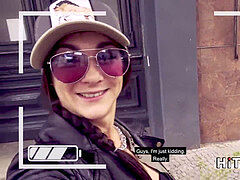 In den arsch, Blasen, Braunhaarige, Spermaladung, Deutsch, Zierlich, Realität, Dürr