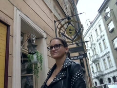 18, デカパイ, 大学生, イく瞬間, チェコ, 毛深い, 現実, ティーン