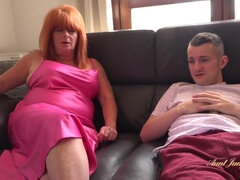 18 años, Tetas grandes, Británico, Tetona, Madura, Maduro, Madres para coger, Pelirrojo