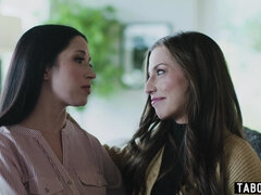 Morena, Atrapados, Engañando, Lesbiana, Lamidas, Estrella porno, Coño, Tetas