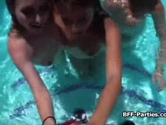 Amateur, Mamada, Tetona, Cuadrupleta, Sexo duro, Tetas naturales, Piscina, Tetas