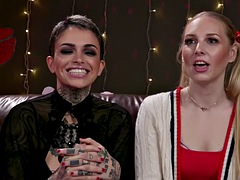 Sadomasochismus, Fesselspiele, Erotisch, Weibliche domination, Lesbisch, Erotischer film, Tätowierung, Spielzeuge