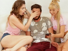 Mamada, Ffm, Sexo duro, Tetas naturales, Hermanas, Flaco, Adolescente, Tetas