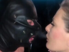 Leie, Schwarz, Braunhaarige, Weibliche domination, Fetisch, Handjob