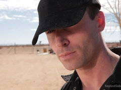 Садо мазо, Минет, Брутальный секс, Фетиш, Пальцем, Большие дырки, Унижение, На публике