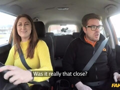 Grosse titten, Blasen, Auto, Hundestellung, Party, Pov, Muschi, Arsch lecken