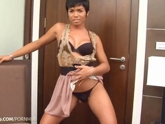 Aziatisch, Bruinharig, Ladyboy, Masturbatie, Shemale, Alleen, Tiener