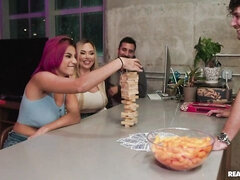 デカパイ, キス, なめる, 下着, オナニー, 淫乱熟女, オマンコ, ストリッピング