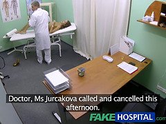 Amateur, Checa, Médico, Examen, Tetas naturales, Enfermera, Realidad, Tetas