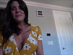 Pijpbeurt, Rondborstig, Sperma shot, Hardcore, Moeder die ik wil neuken, Tatoeage, Tieten likken, Vrouw