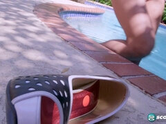 Большие сиськи, Брюнетки, Грудастые, Хд, На природе, Бассейн, Соло, Сиськи