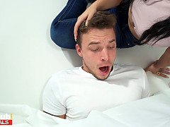 In den arsch, Arsch, Braunhaarige, Betrug, Fetisch, Krankenschwester, Schreiend, Titten