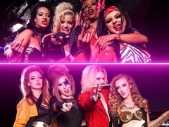 Fetisj, Vingeren, Groep, Lesbisch, Likken, Natuurlijke tieten, Geschoren, Strippen