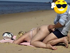 Amateur, Plage, Blonde, Hard, Mère que j'aimerais baiser, De plein air, Public, Épouse