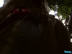 Amateur, Mamada, Estilo perrito, Corridas faciales, Pajear, Al aire libre, Pov, Público
