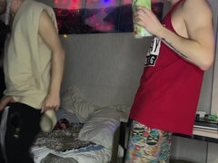 Together They Fucked The Girl Of The Best Friend While He Was Not At Home