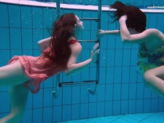 Strand, Braunhaarige, Pool, Muschi, Russisch, Dusche, Jungendliche (18+), Eng