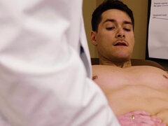 OMG! Zander Woodz health check with perv Doc!