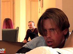 Grosser schwanz, Braunhaarige, Gehörnter ehemann, Behaart, Indisch, Orgasmus, Schreiend, Ehefrau