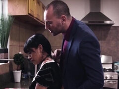 18 jaar, Amerikaans, Grote mammen, Pijpbeurt, Latijnse vrouw, Vrijster, Geperverteerd, Tiener