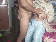 Tir de sperme, Pieds, Fait maison, Indienne, Insertion, Orgasme, Chatte, Fessée