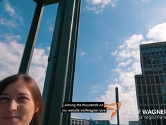 Arsch, Hundestellung, Hd, Natürlichen titten, Zierlich, Pov, Schlucken, Titten