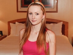 18 ans, Voiture, Attrapée, Hôtel, Actrice du porno, Caoutchouc, Serré, Mouillée