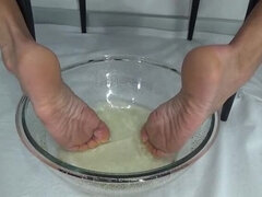 Leie, Süss, Füsse, Oma, Reif, Milf, Sklave, Ehefrau