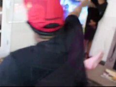 Gros cul, Blonde, Sucer une bite, Tir de sperme, En levrette, Interracial, Mère que j'aimerais baiser, Mouillée