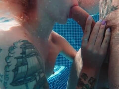 ブロンド, フェラチオ, プール, ガリガリ, オッパイの