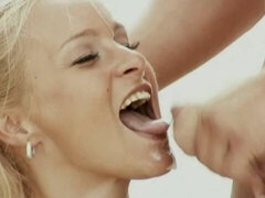 ビーチ, デカチン, ブロンド, バック, ダブル開発, 顔射, 手コキする, オマンコ