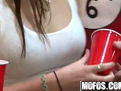 Leie, In den arsch, Spermaladung, Aufs gesicht abspritzen, Hd, Party, Pov, Rasiert