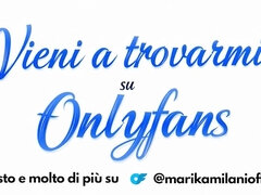 Pijpbeurt, Diep in de keel, Vrouw, Kokhalzen, Hardcore, Gigantische dildo, Italiaans, Alleen