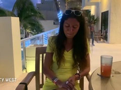 Amateur, Plage, Sucer une bite, Brunette brune, Hôtel, De plein air, Public, Russe