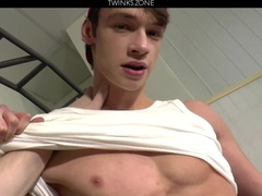 Muscle Flexing Massage Alessandro Katz