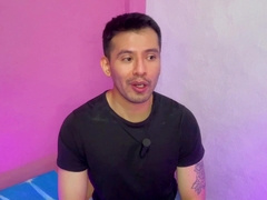 Fellatio bang-out inbetween a nubile and a mature fellow in the mall